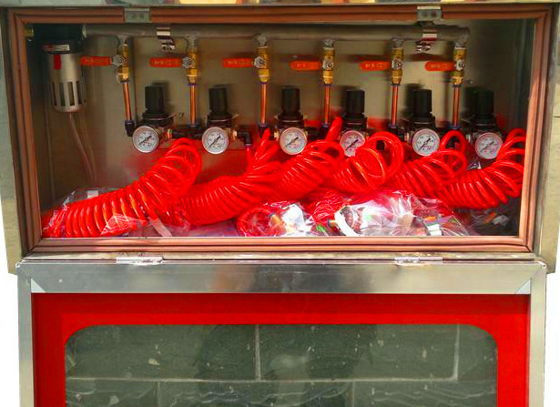 ZYJ-A型箱式壓風(fēng)自救器結構