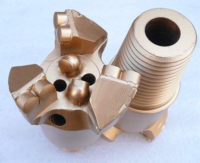 安徽正宗的PDC型金剛石復合片鉆頭無(wú)包袱更真實(shí)